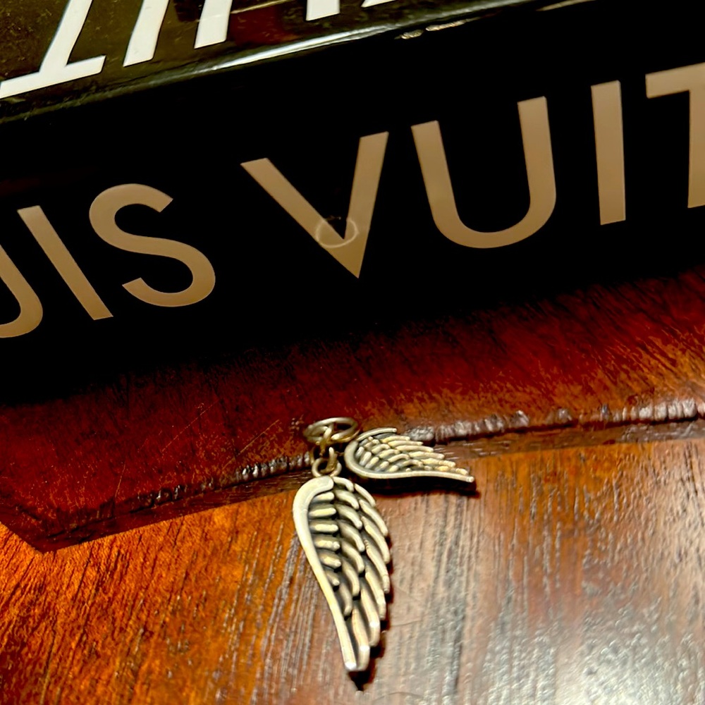 King Baby wings pendent